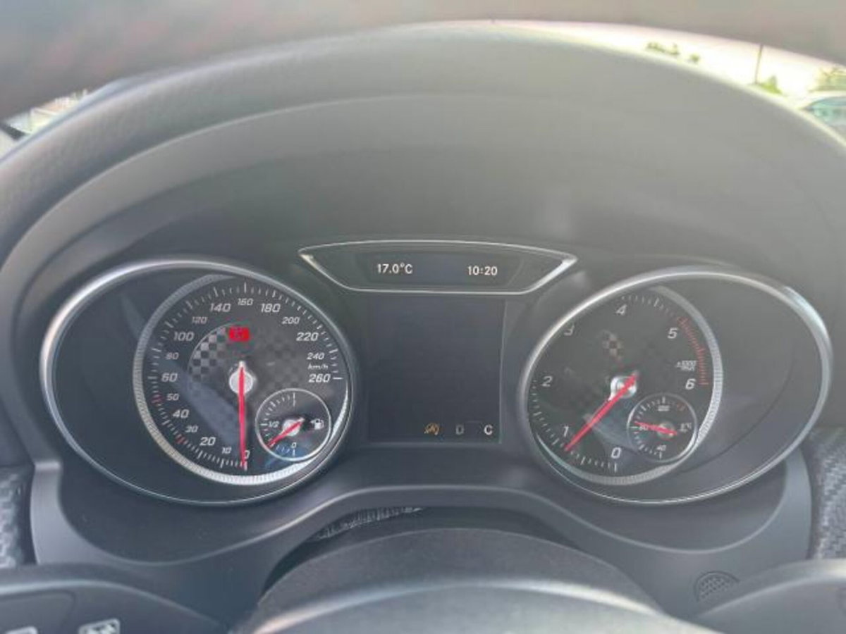 Mercedes-Benz Classe A 180 d Automatic Premium (11)