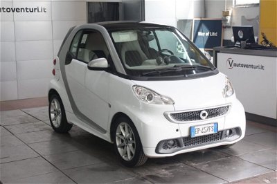 smart fortwo 1000 52 kW MHD coupé pulse  usata