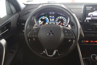 Mitsubishi Eclipse Cross 2.4 MIVEC 4WD PHEV Instyle SDA (14)