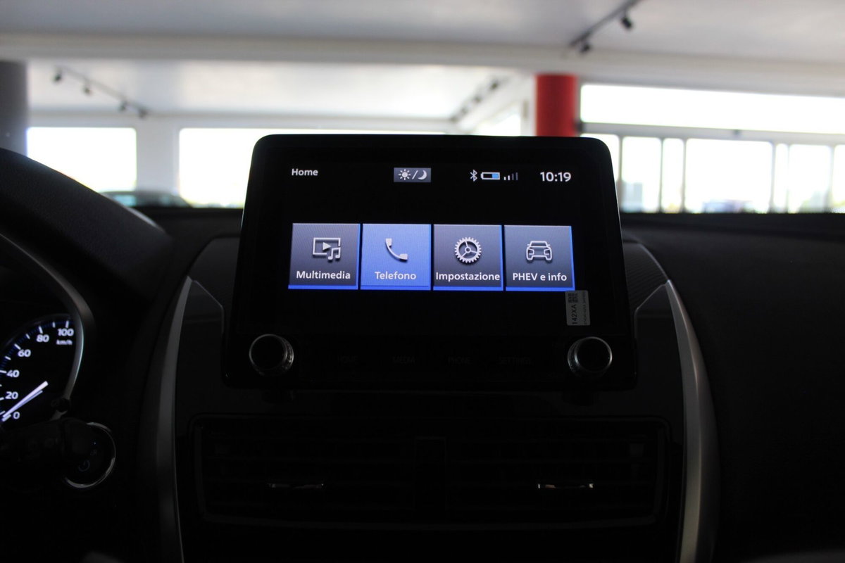 Mitsubishi Eclipse Cross 2.4 MIVEC 4WD PHEV Instyle SDA (19)