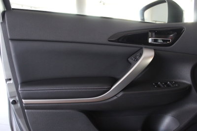Mitsubishi Eclipse Cross 2.4 MIVEC 4WD PHEV Instyle SDA (8)