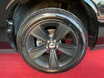 Dodge Challenger 3.6 V6 SXT awd 309cv at8 (12)