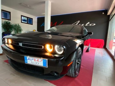 Dodge Challenger 3.6 V6 SXT awd 309cv at8 (3)