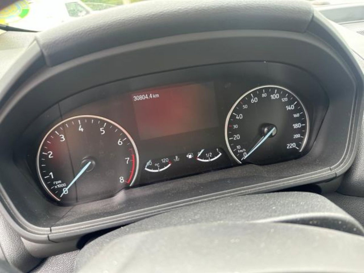 Ford EcoSport 1.0 EcoBoost 100 CV ST-Line (4)