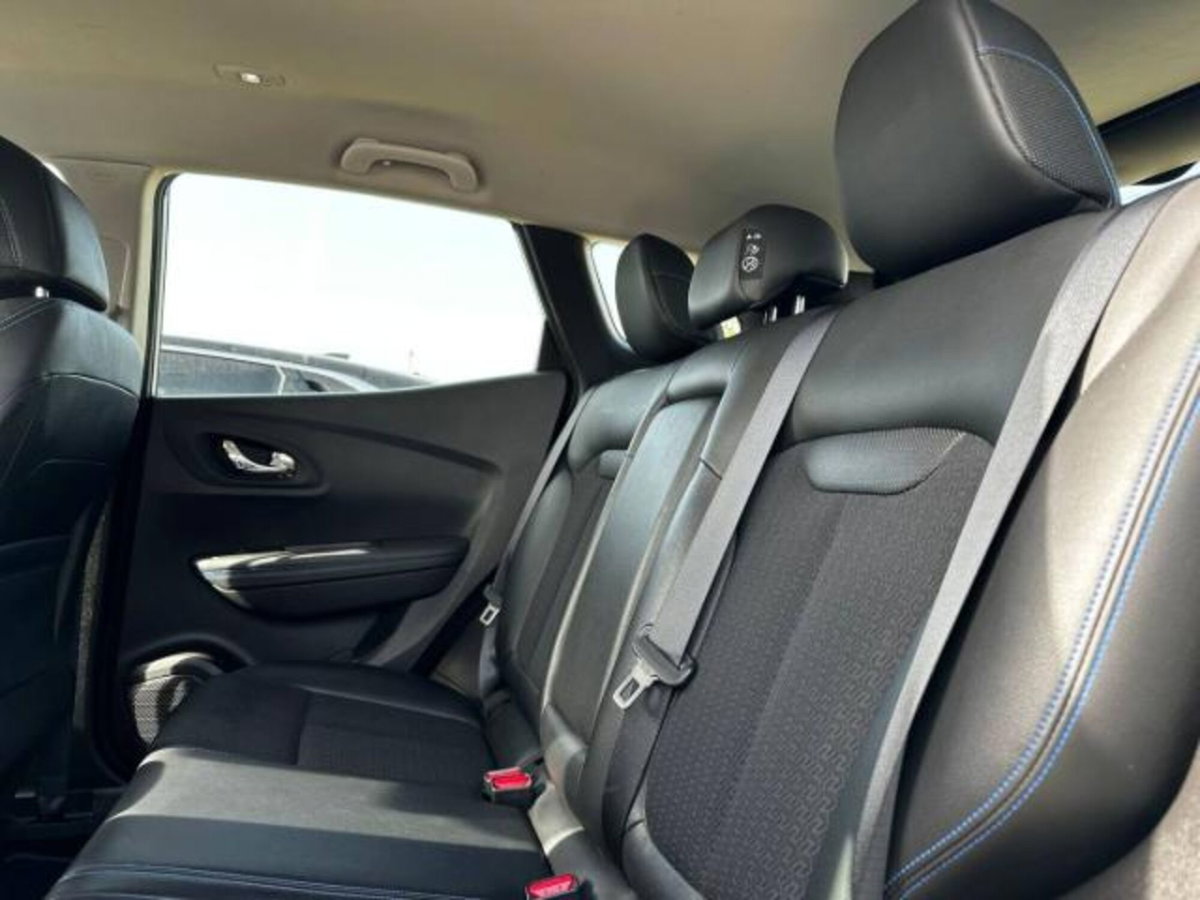 Renault Kadjar dCi 8V 115CV Sport Edition (12)