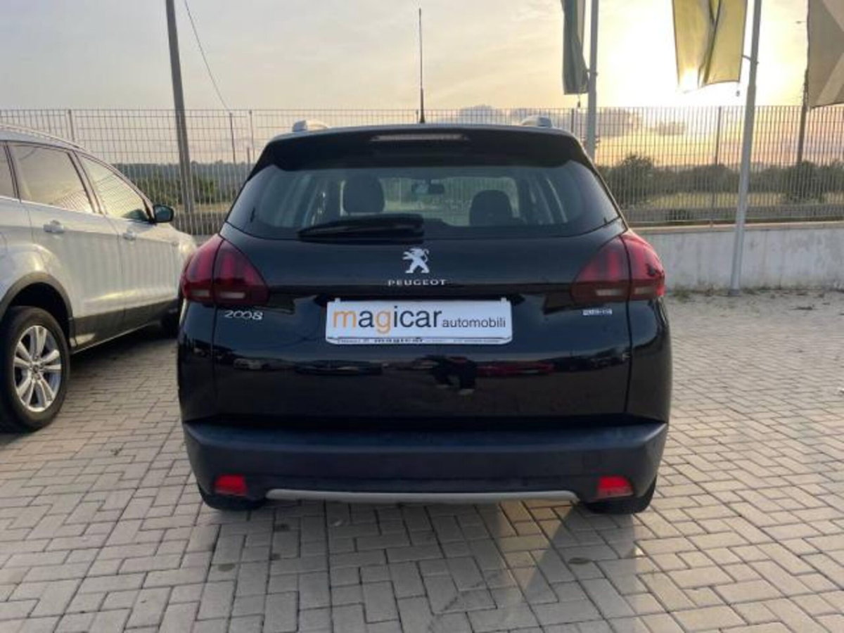 Peugeot 2008 100 Active (6)