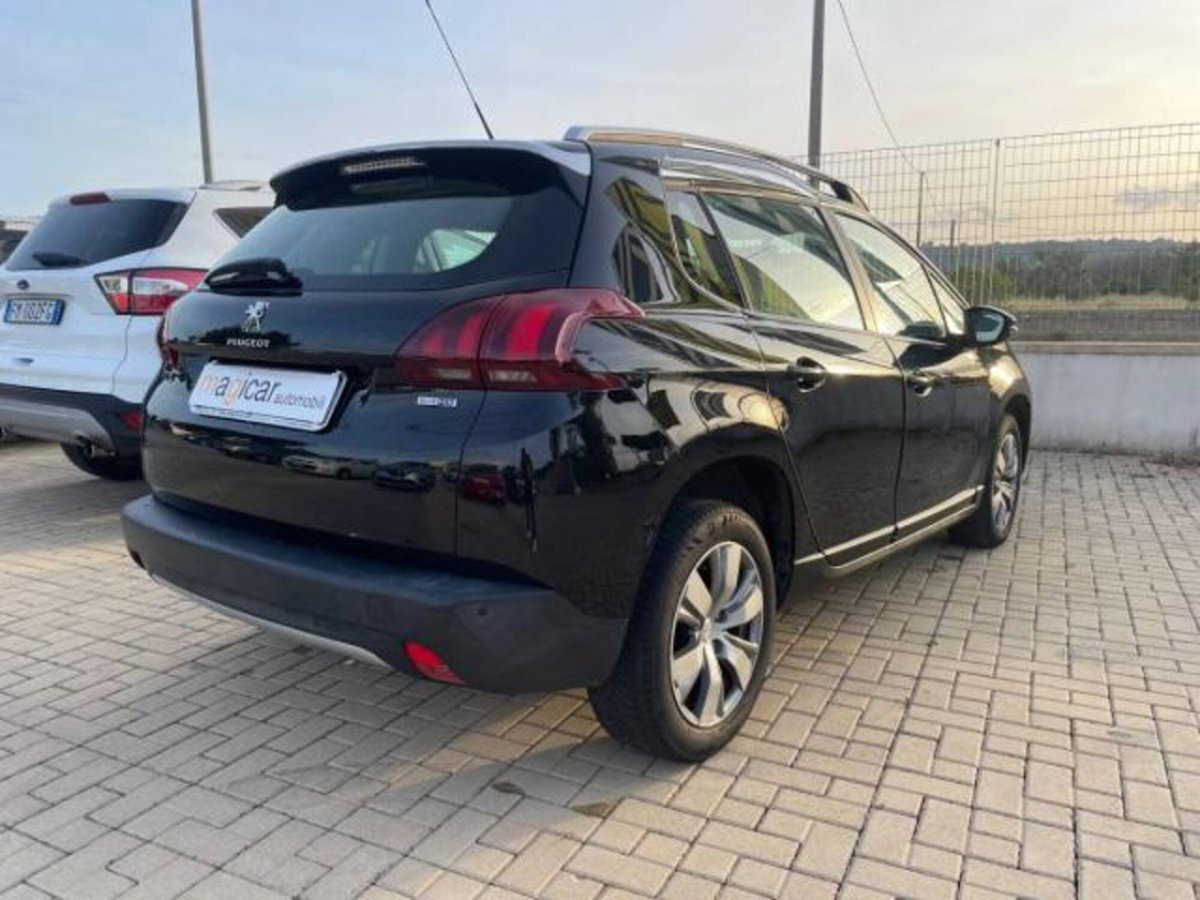 Peugeot 2008 100 Active (7)
