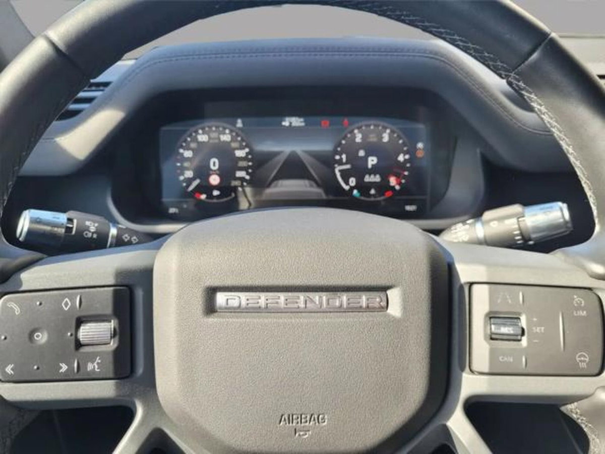 Land Rover Defender 90 3.0D I6 300 CV AWD Auto X-Dynamic S (7)