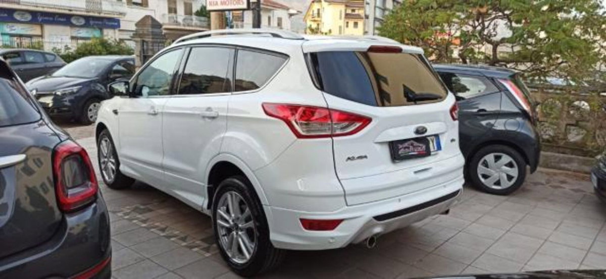 Ford Kuga 2.0 TDCI 180 CV S&S 4WD Powershift Titanium X (5)