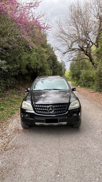 Mercedes-Benz Classe ML 350 Chrome (2)