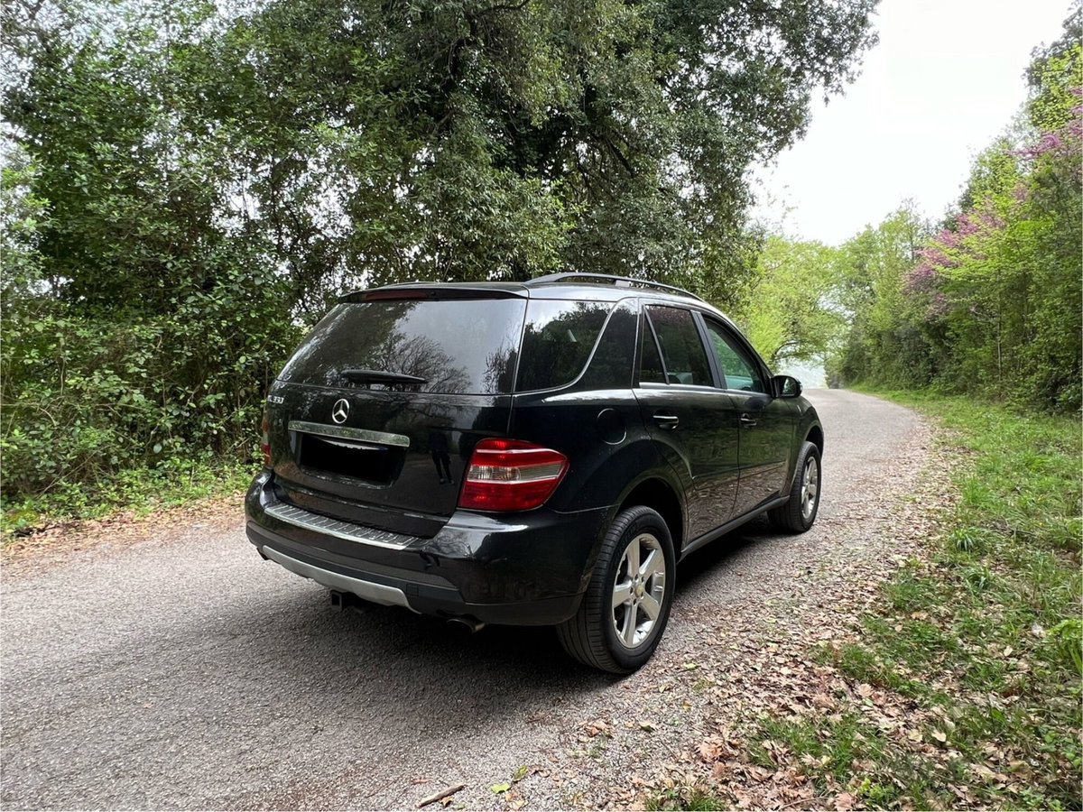 Mercedes-Benz Classe ML 350 Chrome (4)