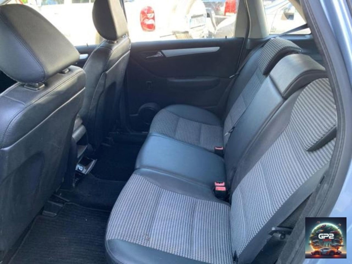 Mercedes-Benz Classe B 200 Turbo Chrome (11)
