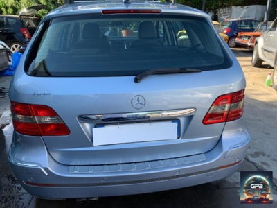 Mercedes-Benz Classe B 200 Turbo Chrome (5)