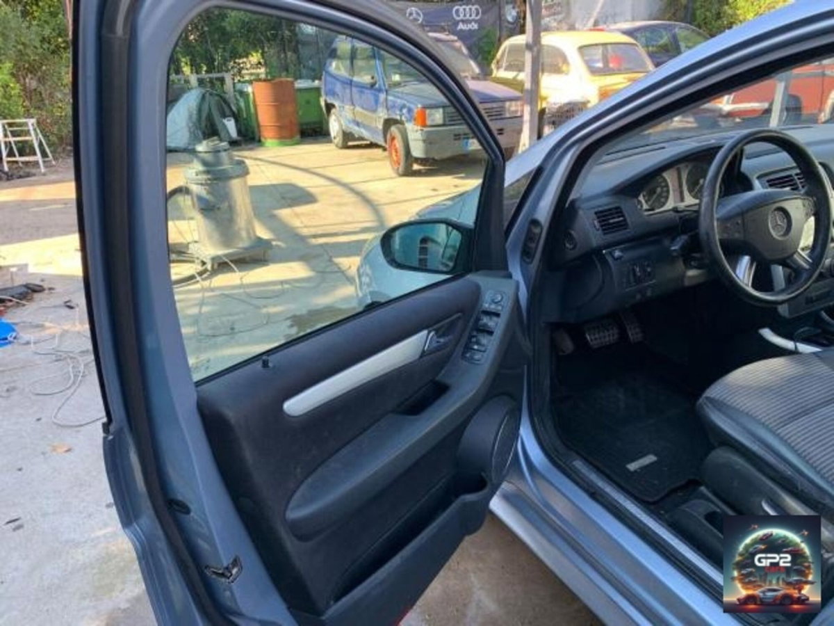 Mercedes-Benz Classe B 200 Turbo Chrome (6)