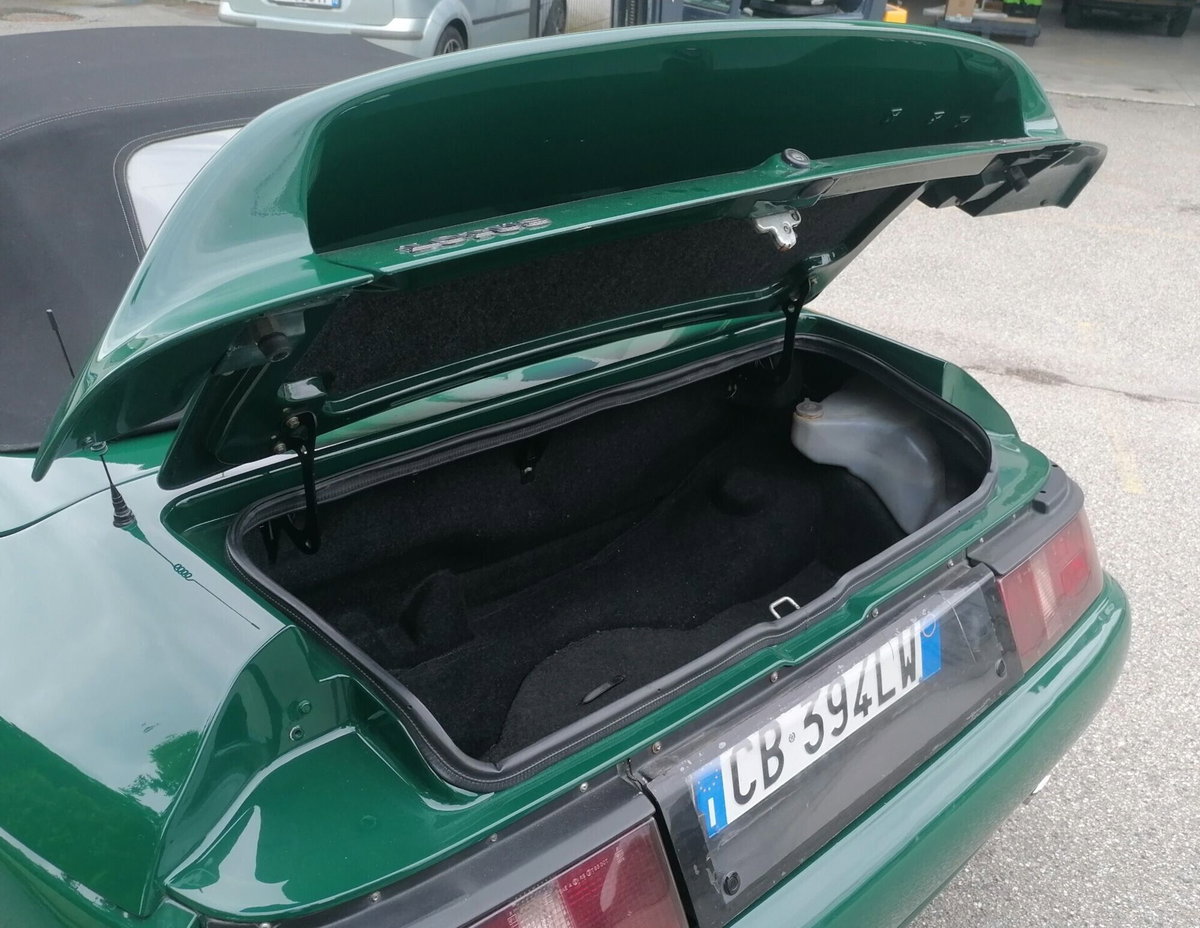 Lotus Elan 1.6i turbo 16V SE (11)