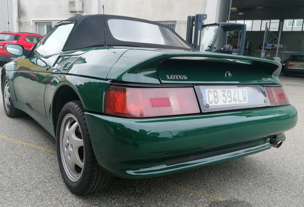 Lotus Elan 1.6i turbo 16V SE (2)