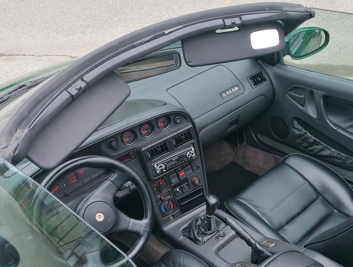 Lotus Elan 1.6i turbo 16V SE (8)