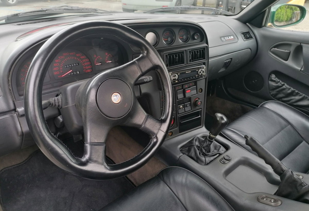 Lotus Elan 1.6i turbo 16V SE (9)