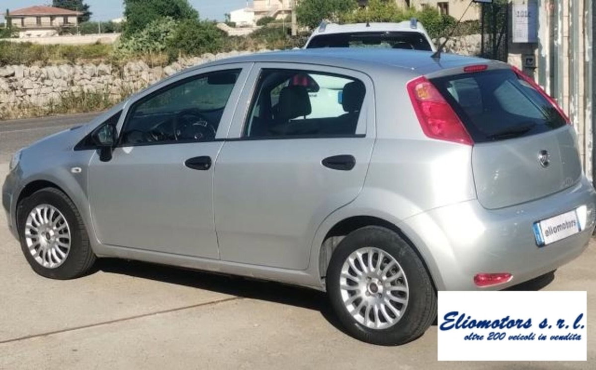 Fiat Punto 1.3 MJT II S&S 95 CV 5 porte Street (8)