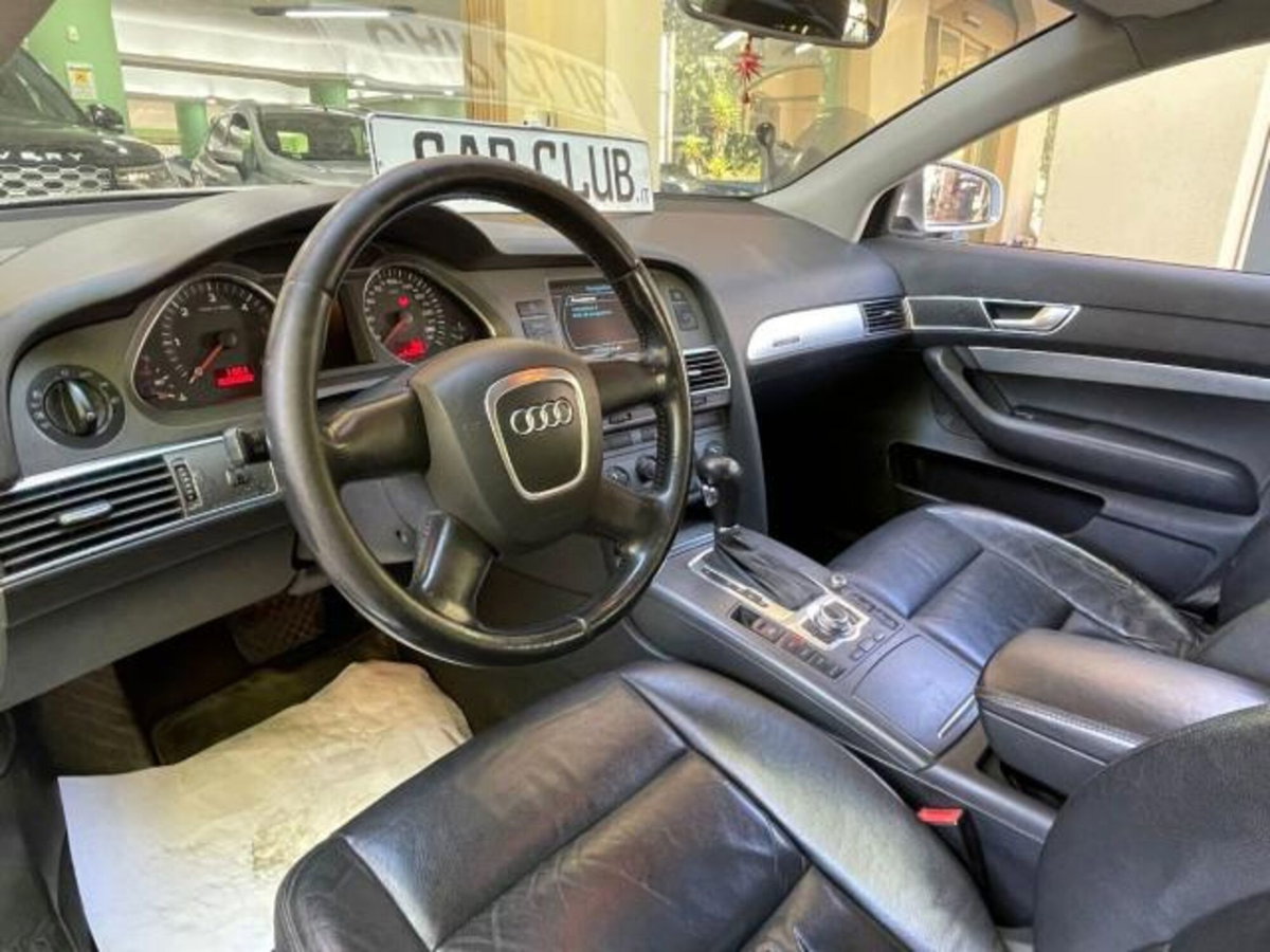 Audi A4 Avant 3.0 V6 TDI F.AP. qu. tip. (10)