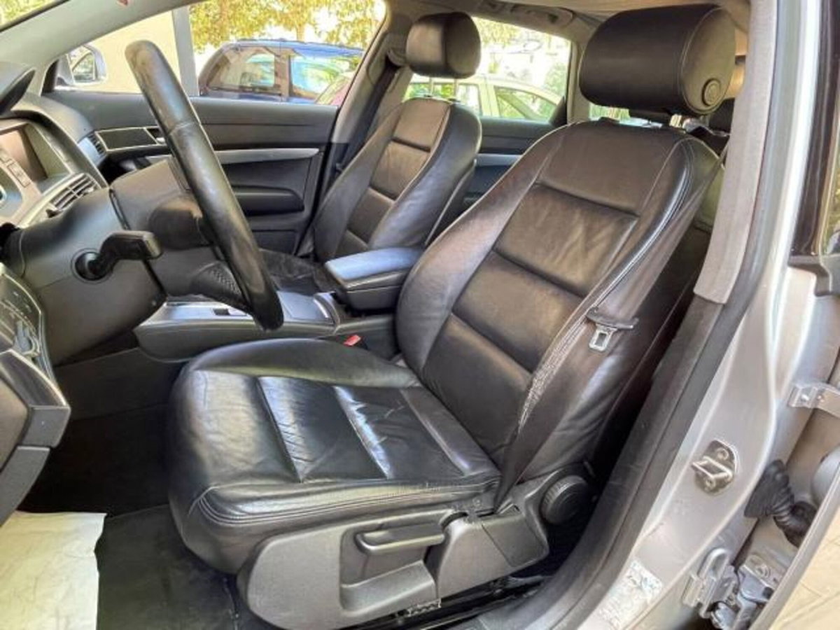 Audi A4 Avant 3.0 V6 TDI F.AP. qu. tip. (11)