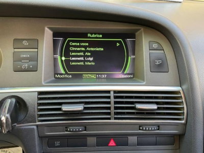 Audi A4 Avant 3.0 V6 TDI F.AP. qu. tip. (18)