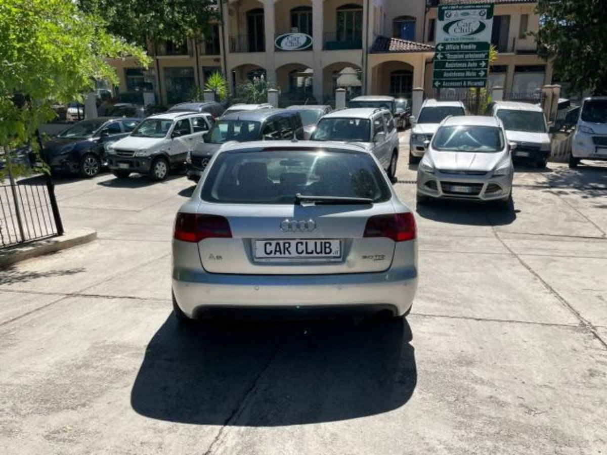 Audi A4 Avant 3.0 V6 TDI F.AP. qu. tip. (6)