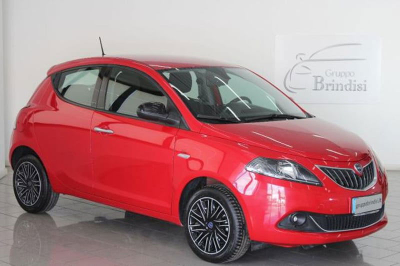 Lancia Ypsilon 1.0 FireFly 5 porte S&S Hybrid Gold Plus