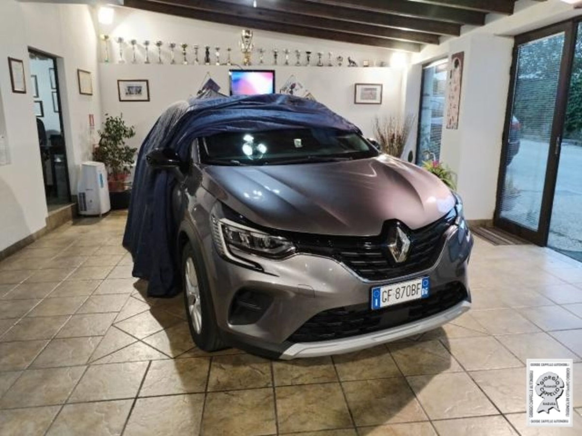 Renault Captur Full Hybrid E-Tech 145 CV Business (2)