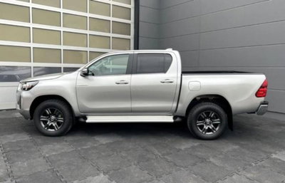 Toyota Hilux 2.8 d-4d extra cab Comfort (5)