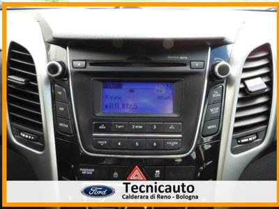 Hyundai i30 Station Wagon 1.6 CRDi Comfort A/T (16)
