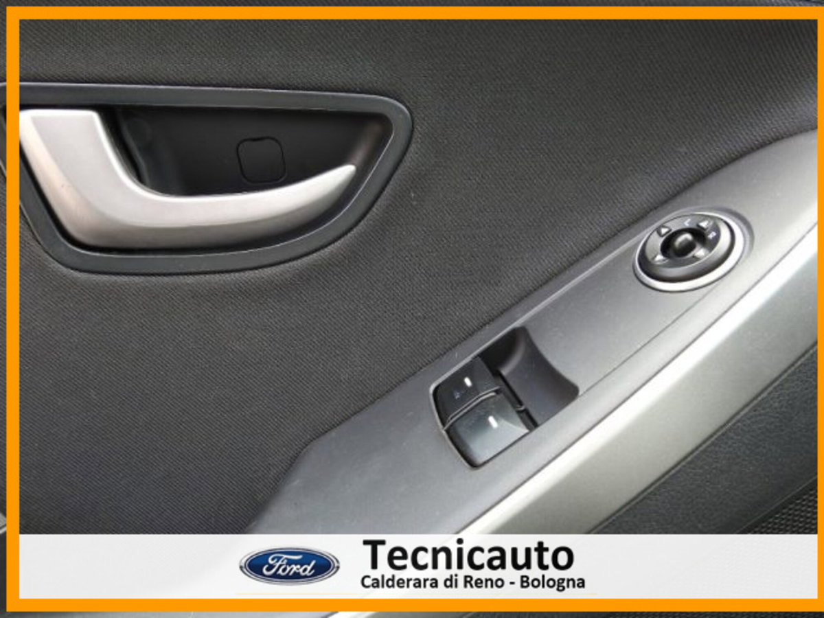 Hyundai i30 Station Wagon 1.6 CRDi Comfort A/T (18)