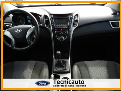 Hyundai i30 Station Wagon 1.6 CRDi Comfort A/T (9)