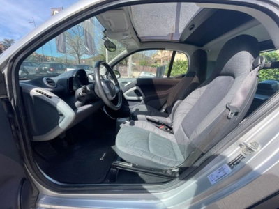 smart Fortwo 800 40 kW coupé passion cdi (14)