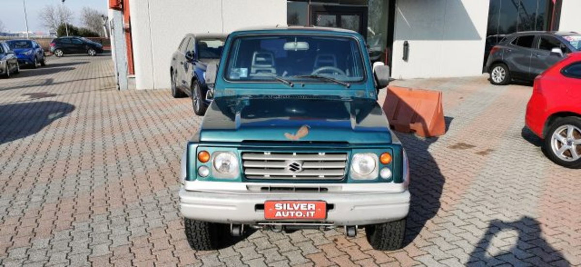 Suzuki Samurai 1.3i cat Berlina De Luxe S (2)