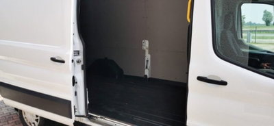 Ford Transit Furgone 330 2.0TDCi EcoBlue MHEV 130CV PL-TM Combi Entry (14)