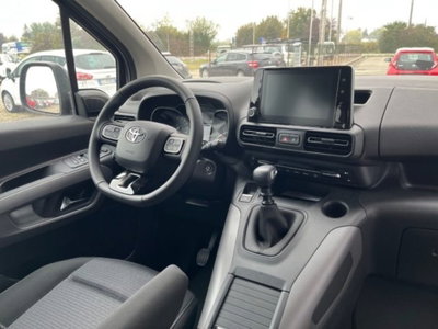 Toyota Proace City Verso City Verso 1.5D 100 CV S&S Short Executive (6)