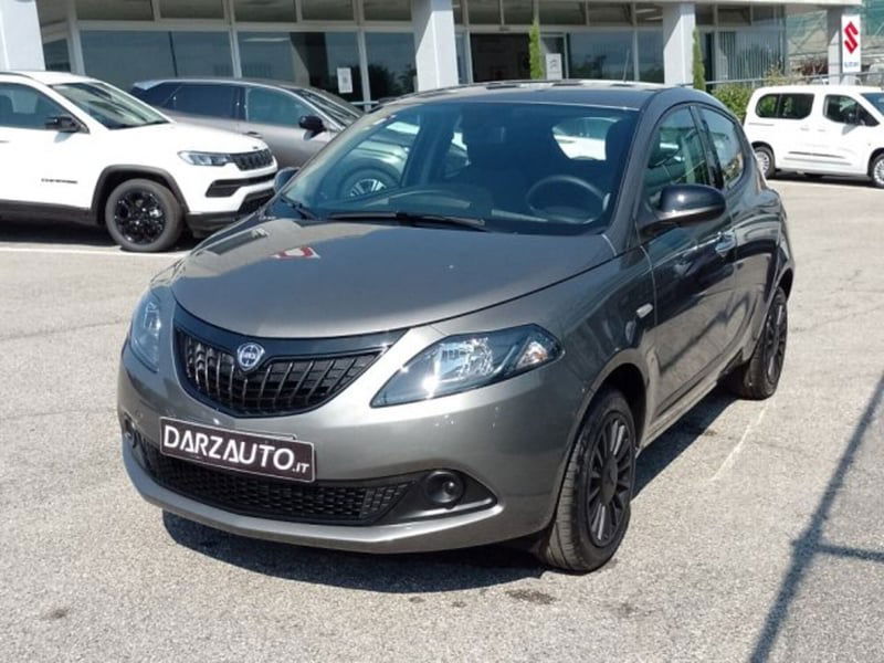 Lancia Ypsilon 1.0 FireFly 5 porte S&S Hybrid Silver Plus
