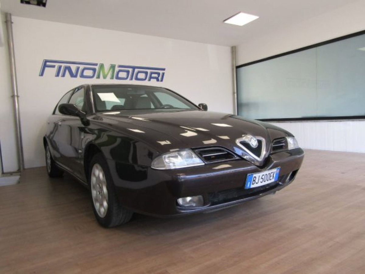 Alfa Romeo 166 2.0i 16V Twin Spark cat (2)