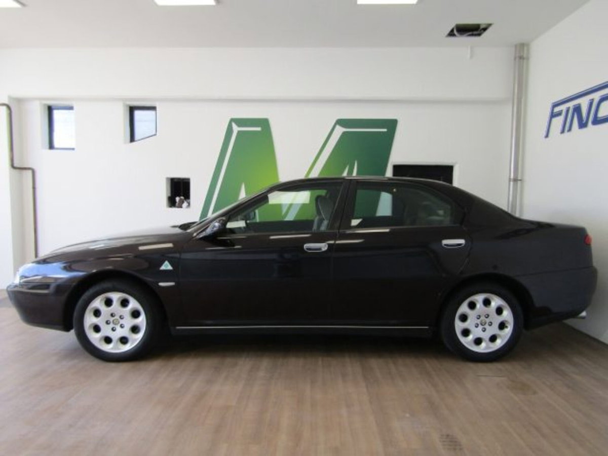 Alfa Romeo 166 2.0i 16V Twin Spark cat (5)