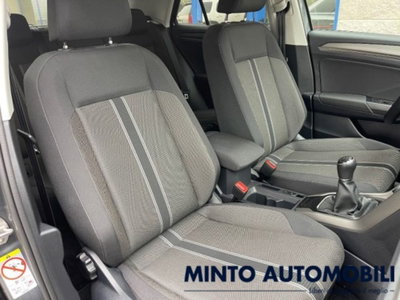 Volkswagen T-Roc 1.5 tsi Style (13)
