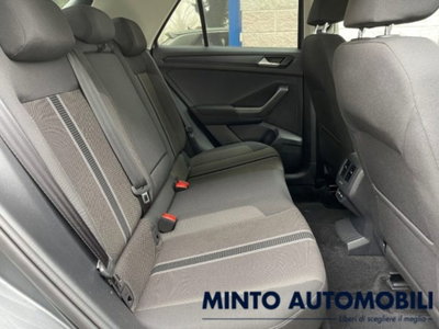 Volkswagen T-Roc 1.5 tsi Style (18)