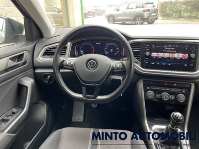 Volkswagen T-Roc 1.5 tsi Style (9)