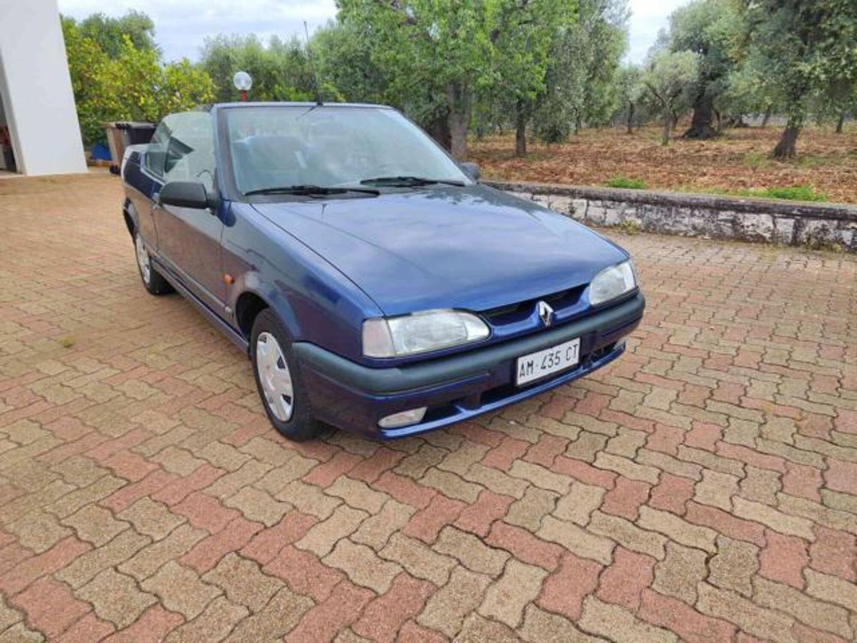 Renault 19 Cabrio 1.8 SPI cat (13)