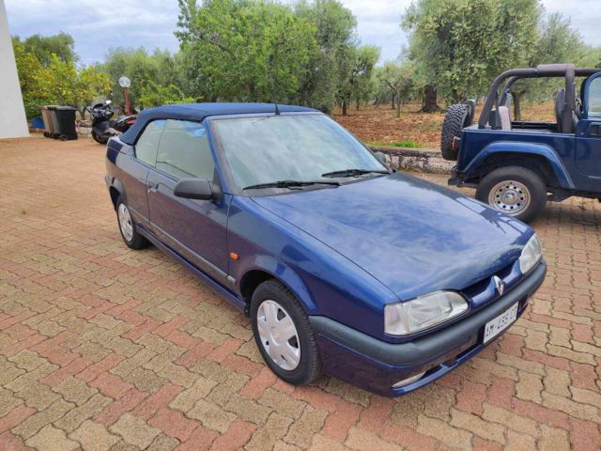 Renault 19 Cabrio 1.8 SPI cat (4)