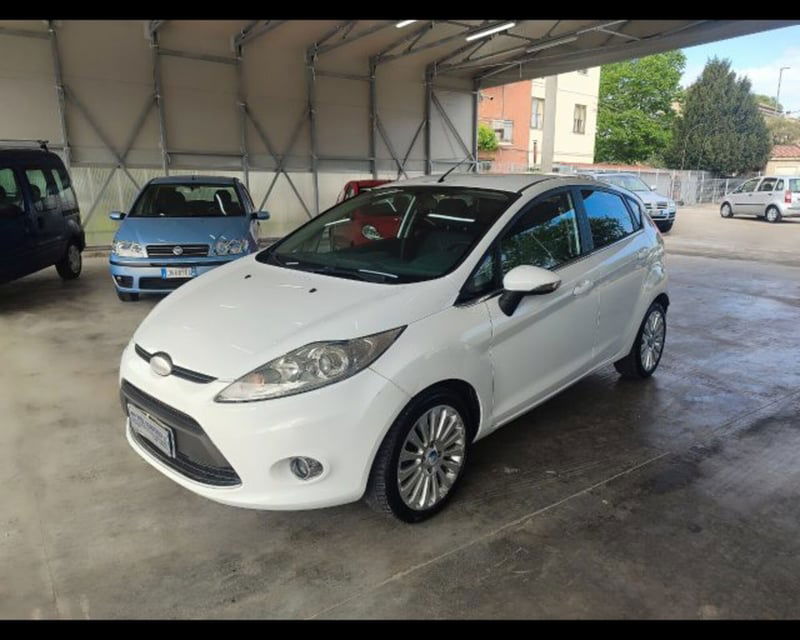 Ford Fiesta 1.4 5 porte Bz.- GPL Titanium