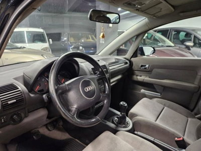 Audi A2 1.4 16V (7)