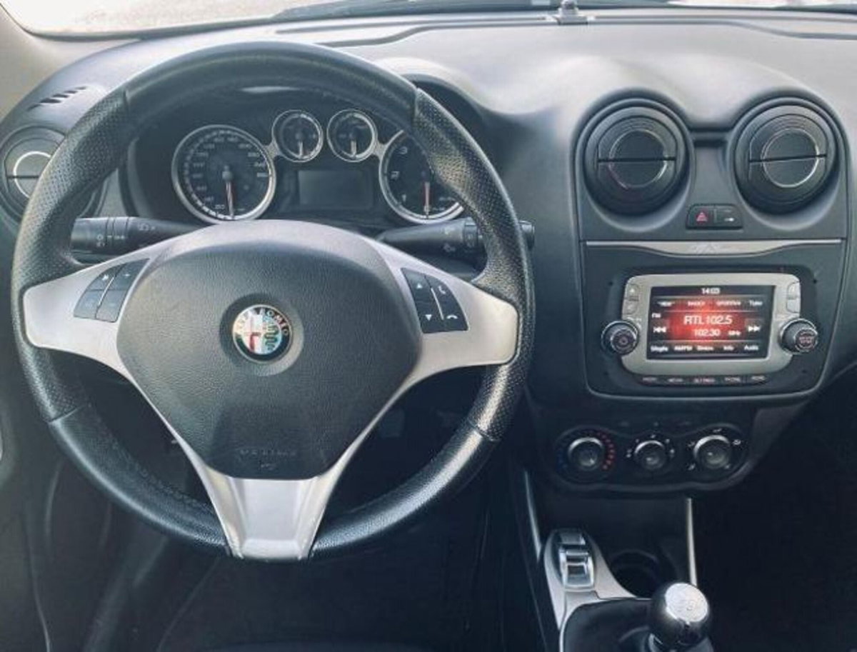 Alfa Romeo MiTo 1.3 JTDm 85 CV S&S Distinctive (4)