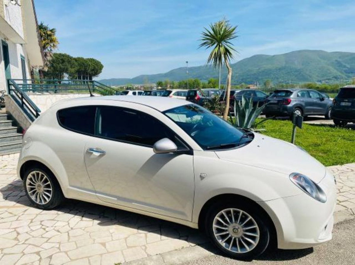 Alfa Romeo MiTo 1.3 JTDm 85 CV S&S Distinctive (5)