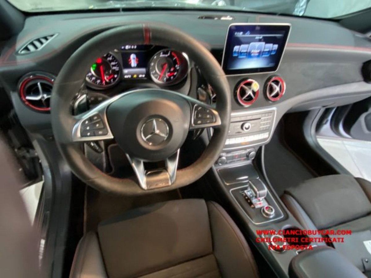 Mercedes-Benz CLA Shooting Brake 45 AMG 4Matic (10)